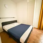 Eden 公寓式酒店 3*