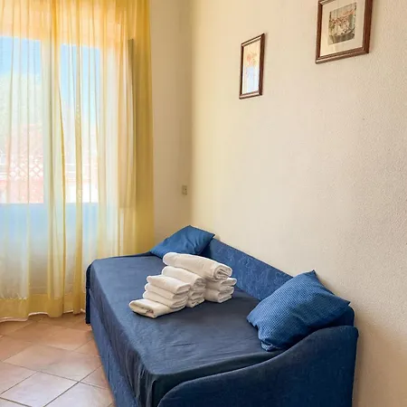 Eden アパートホテル 3*